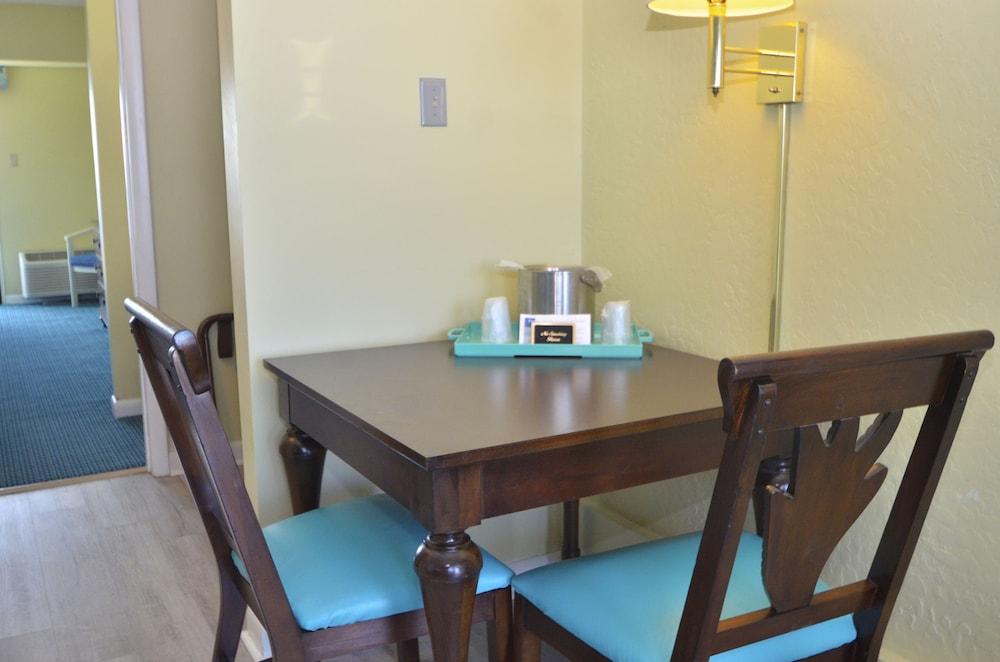 Cayman Suites Hotel Ocean City Eksteriør bilde